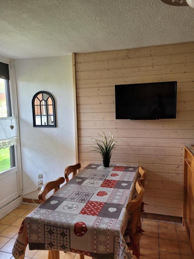 Appartement Le Flocon, Joli Petit Cocon 4 Pers En Rez De Jardin Draps Inclus Les Rousses Kültér fotó